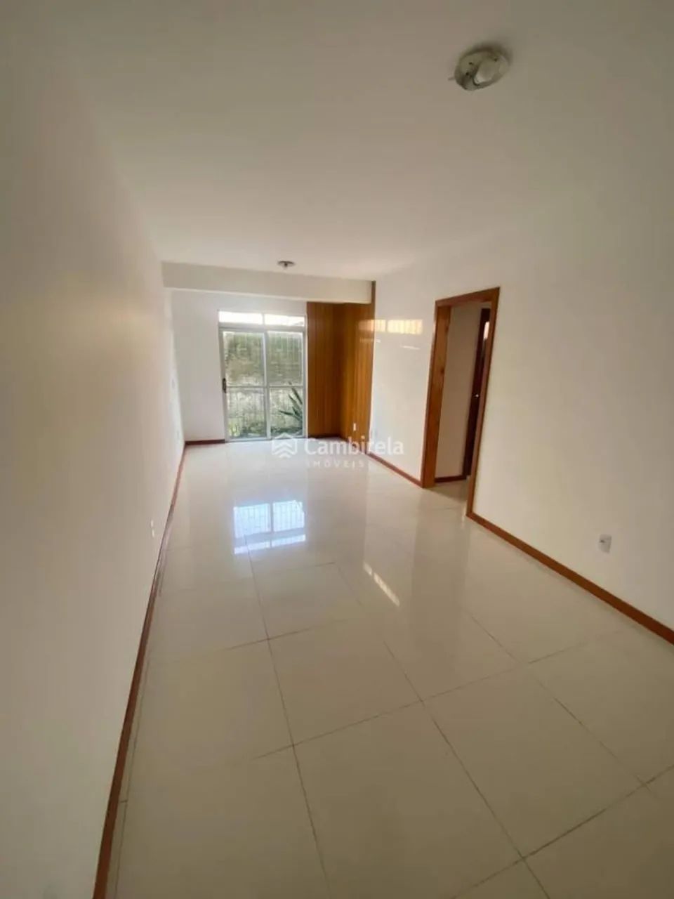 Apartamento Térreo de 2 Dormitórios para Aluguel no Kobrasol - Foto 2