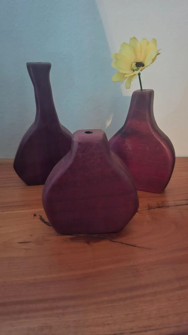 Trio vasos decorativos roxinho  - Foto 2