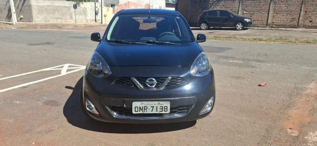 Nissan March 2015