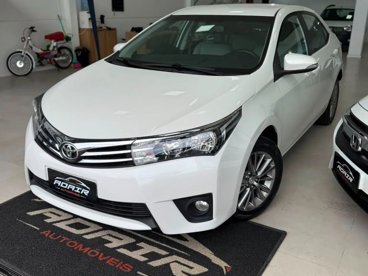 Toyota Corolla XEI 2.0 Flex 16V Aut. 2017 - Foto 2