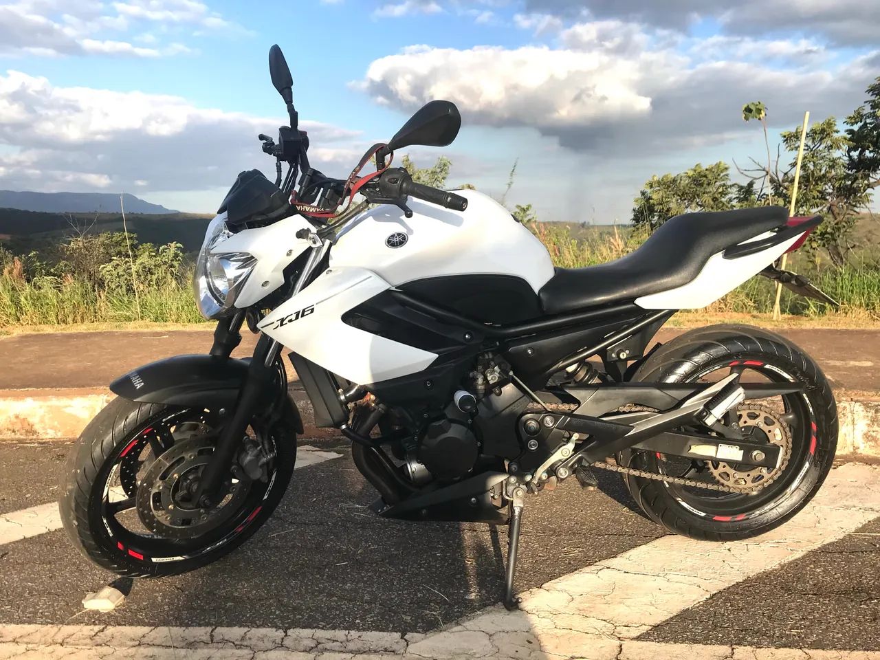 Xj6 2013