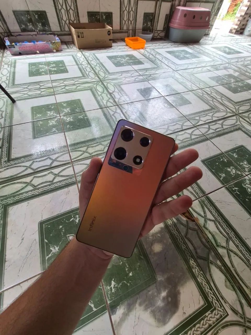 Vende celular infinix 30 pro