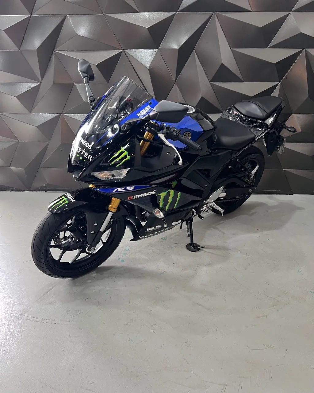 YZF R3 MONSTER - Foto 3