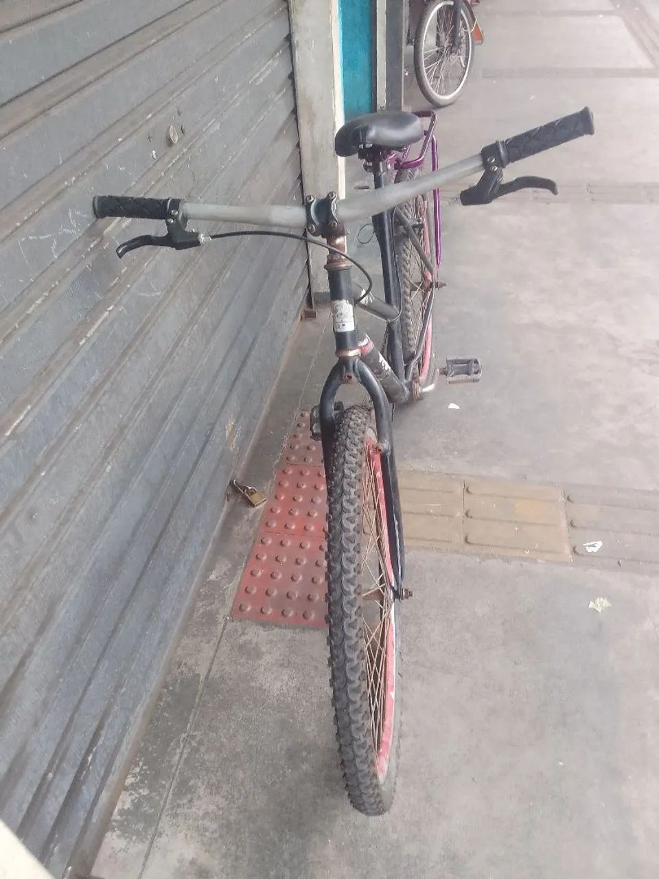 Vendo esta bicicleta - Foto 2