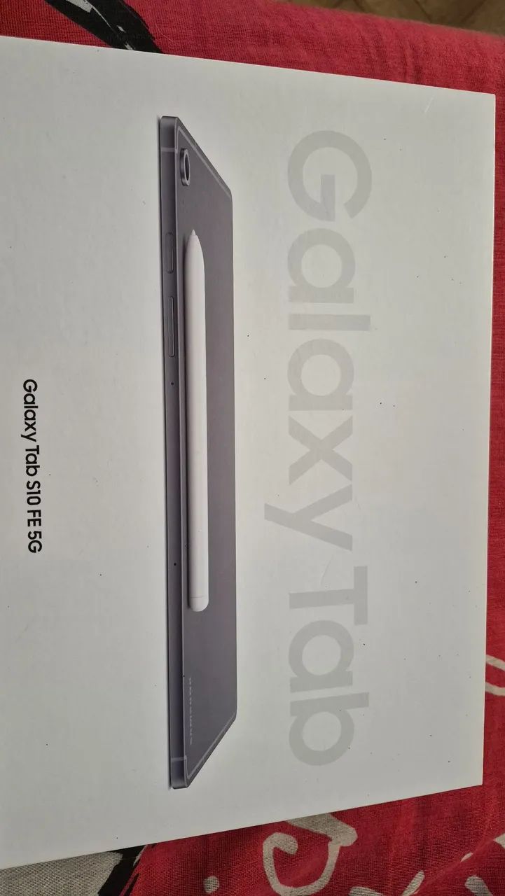 Galaxy Tab S10 FE 5G + CAPA MAGNÉTICA 128G 8G RAM
