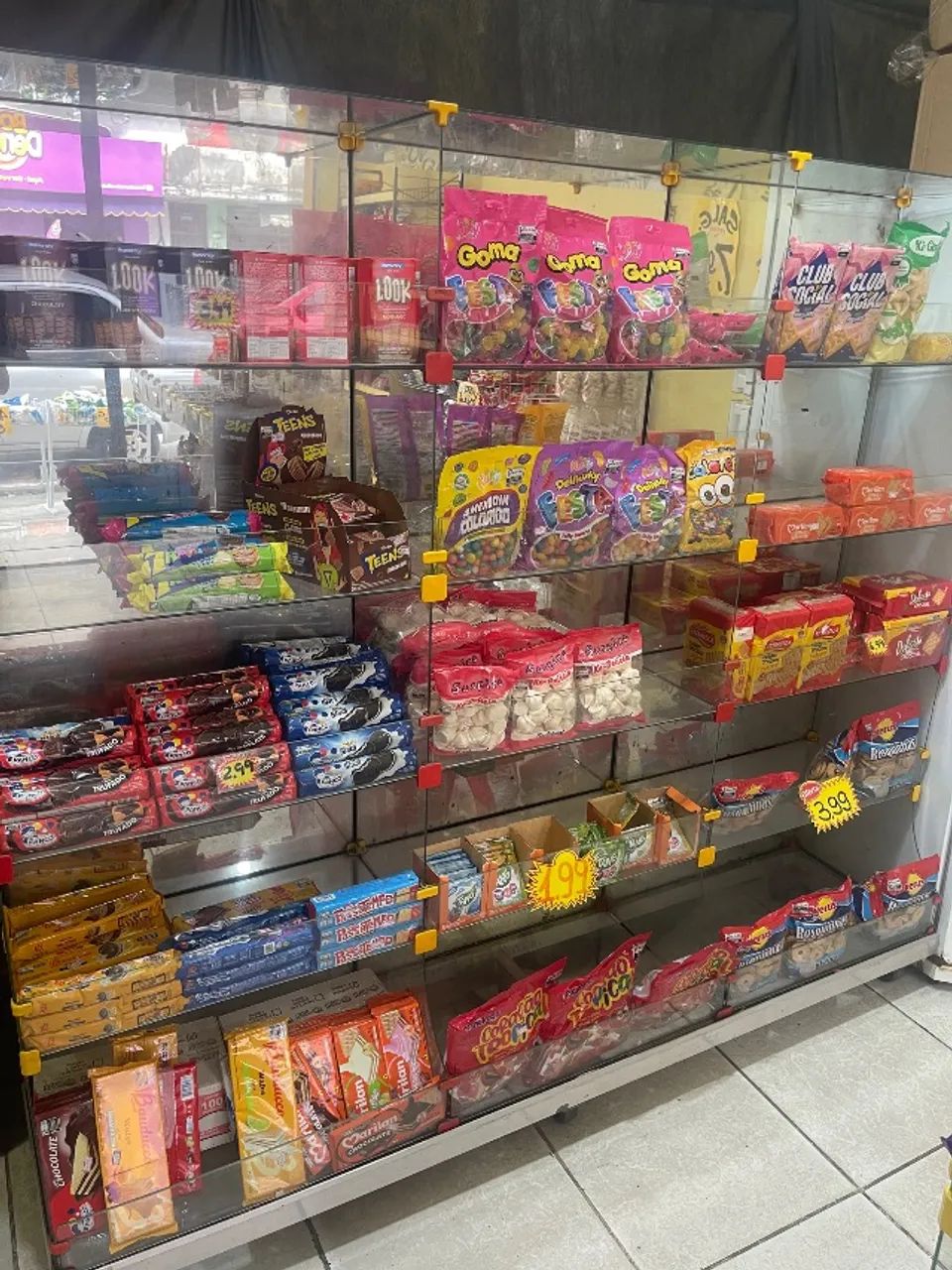 Prateleira de vidro 