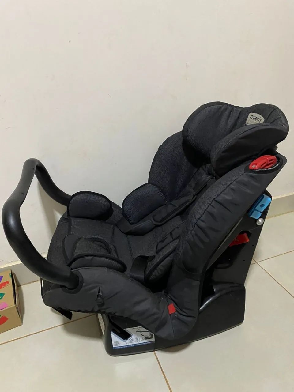 Cadeirinha Infantil de carro Matrix 