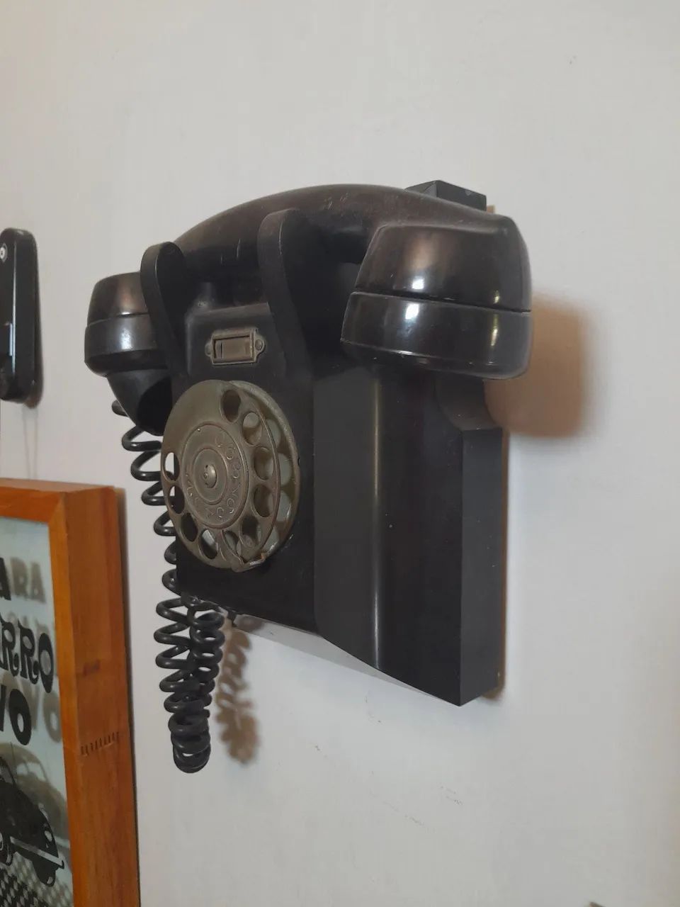Telefone antigo Erickson de parede-Relíquia!!!