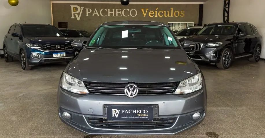 Volkswagen Jetta JETTA Highline 2.0 TSI 16V 4p Tiptronic 2014