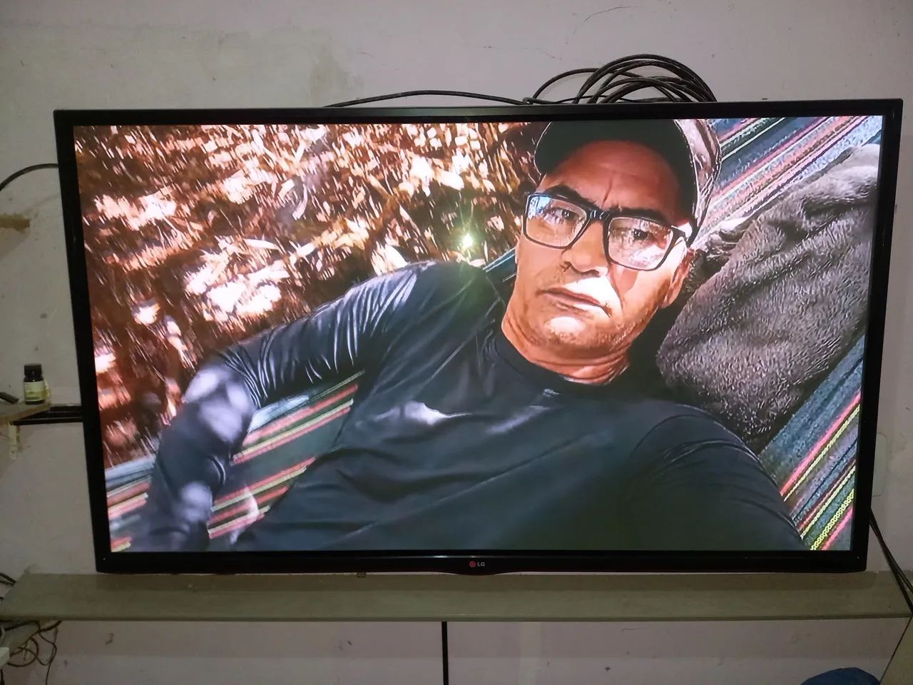 Tv  - Foto 2