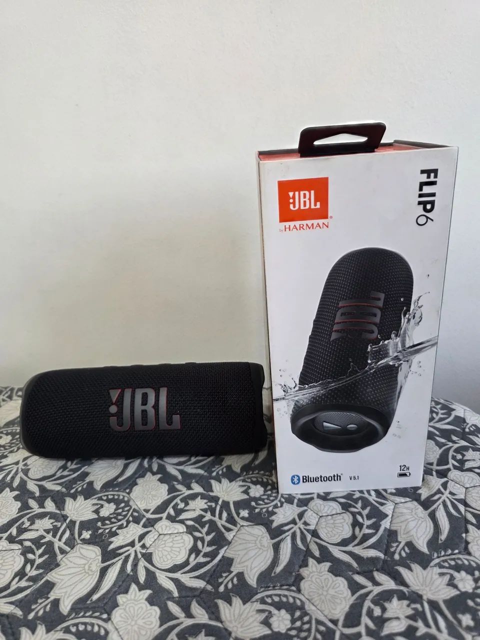 JBL FLIP6 黒 ブラック Caixa De Som Jbl Flip 6 Portátil Bluetooth À Prova D'água Preto
