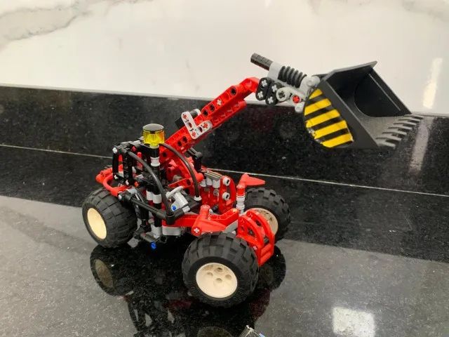 LEGO Technic 8283 Telehandler / Front Loader - Raro 2006 - Foto 3
