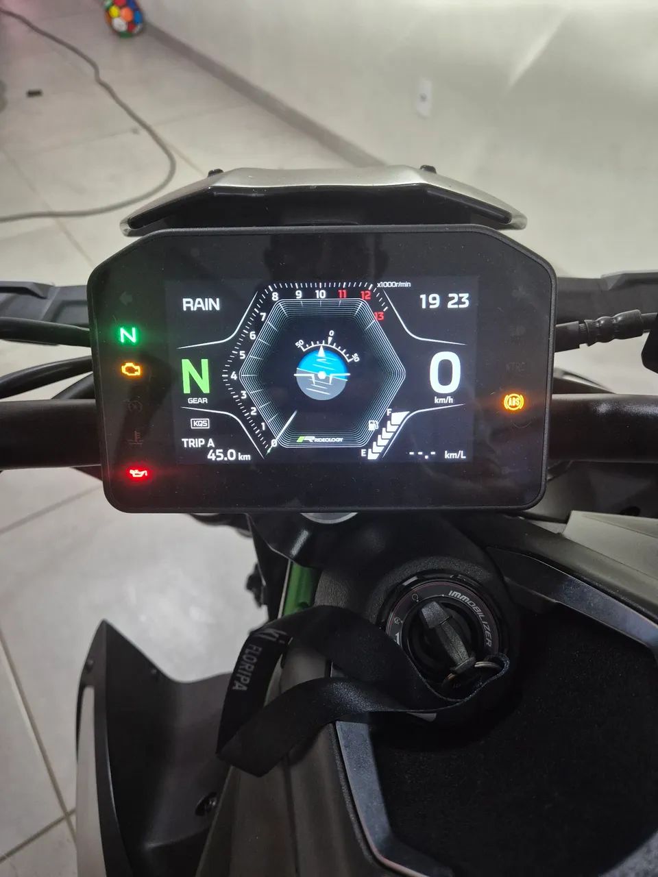 Z - 900 ESTADO DE ZERO - Foto 2