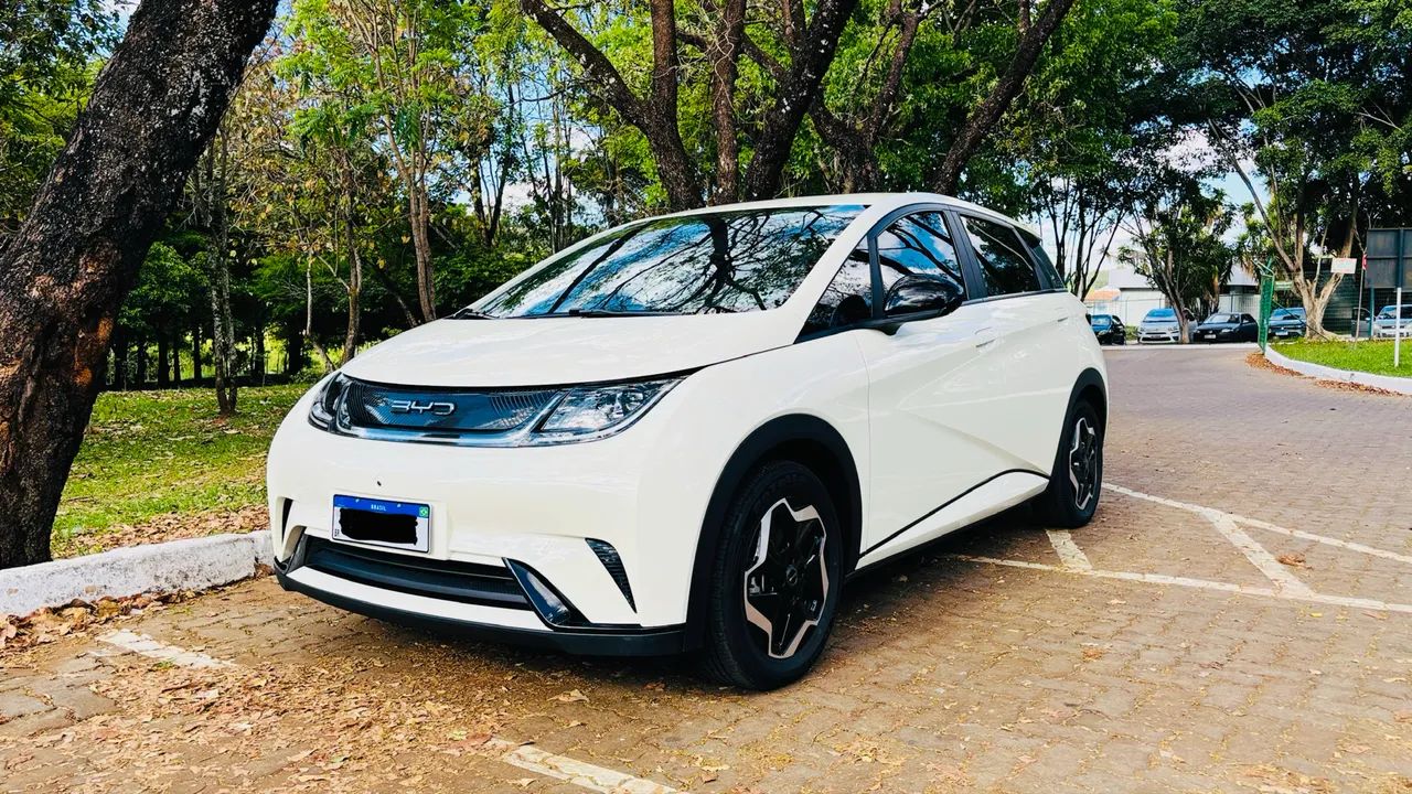 BYD Dolphin EV (Elétrico) 2024