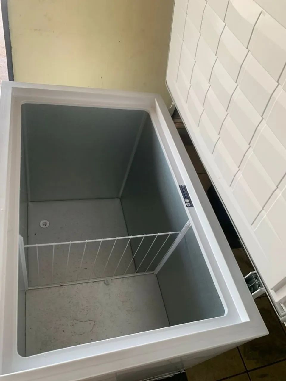Vendo Esse Freezer - Foto 3