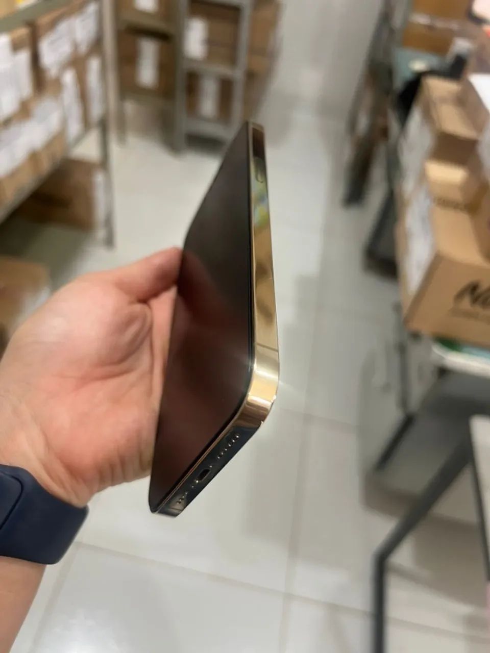 iPhone 13 Pro Max impecável  - Foto 2