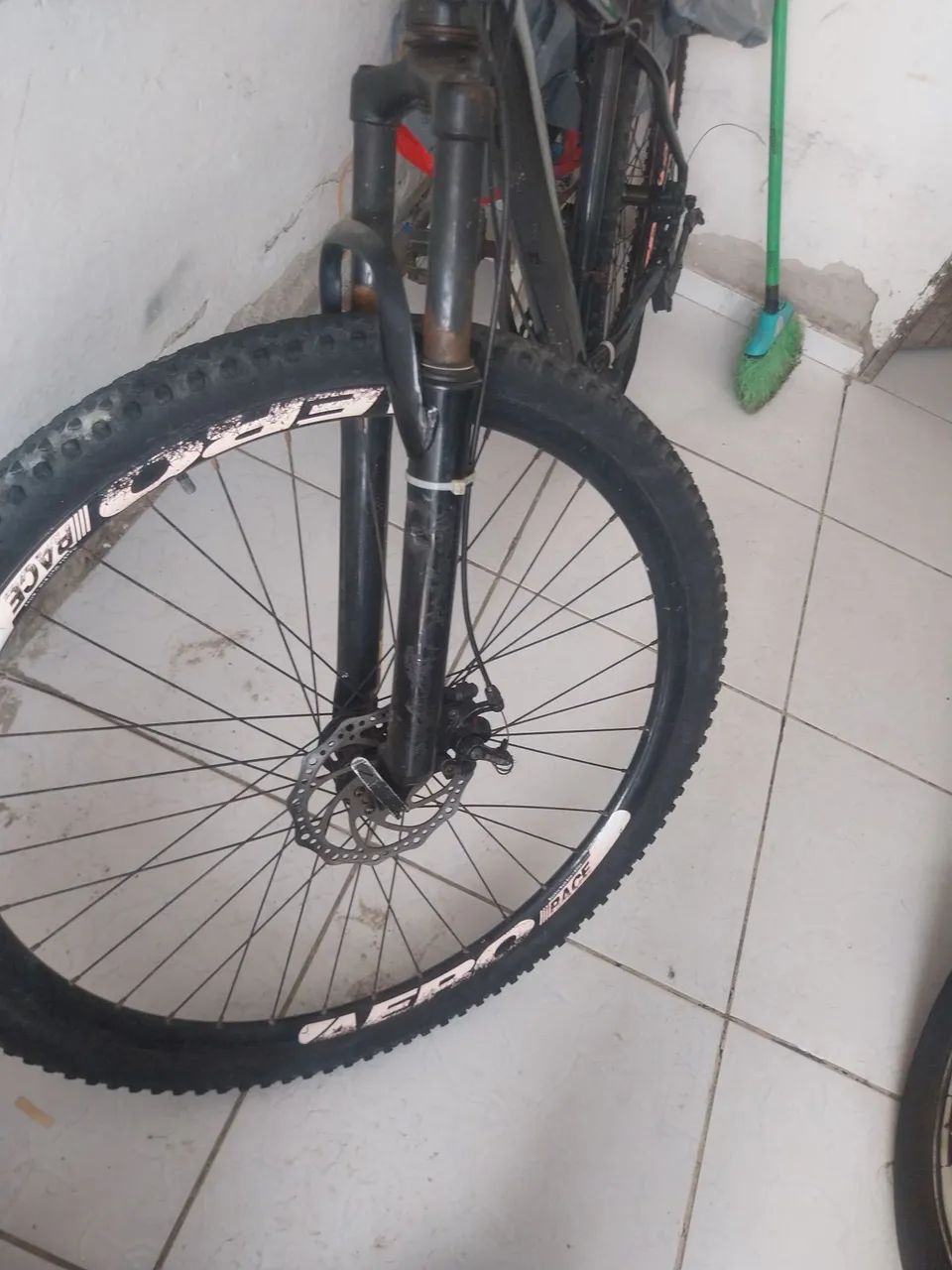 Bicicleta aro 29  - Foto 4