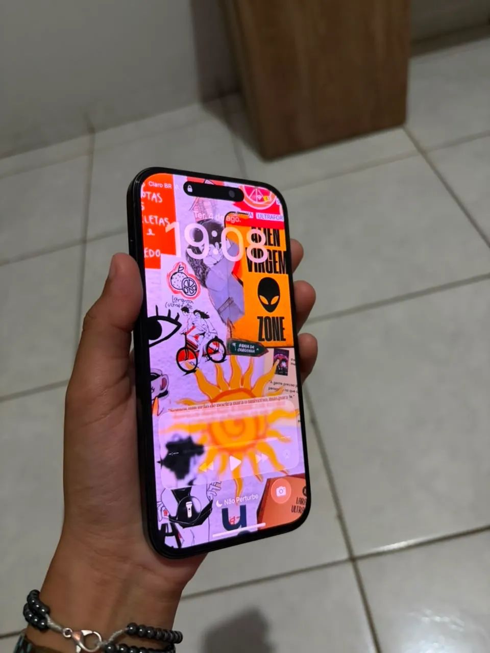 IPHONE 15 PRO  - Foto 4