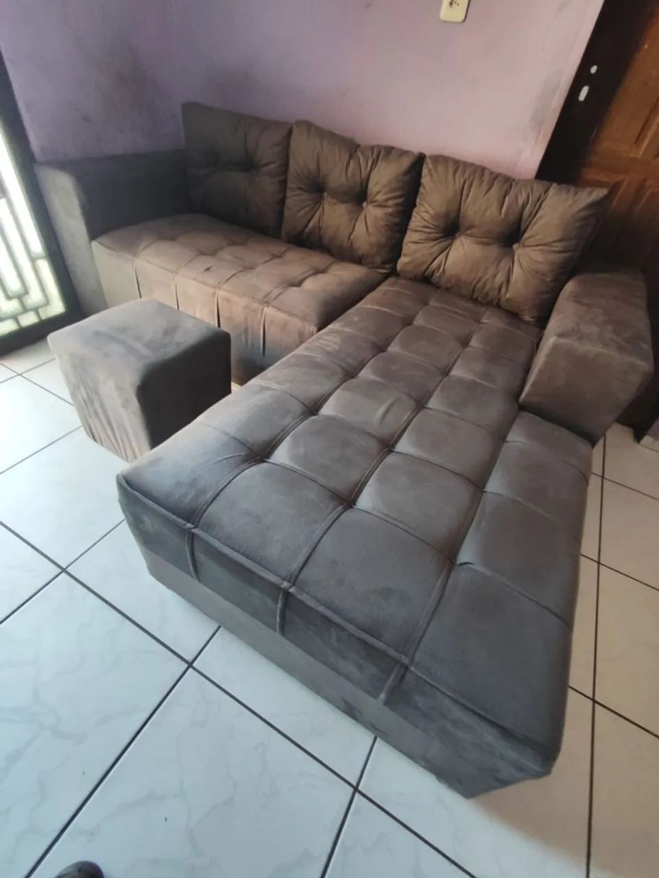 Sofá 3 lugares pronta entrega modelo cheise entrega grátis  - Foto 2