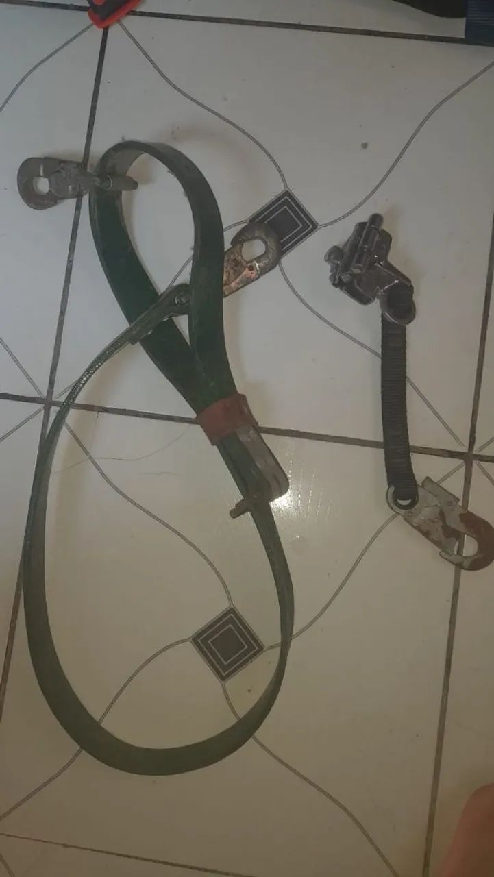 CINTOS DE SEGURANÇA  .EM ALTURA  - Foto 2