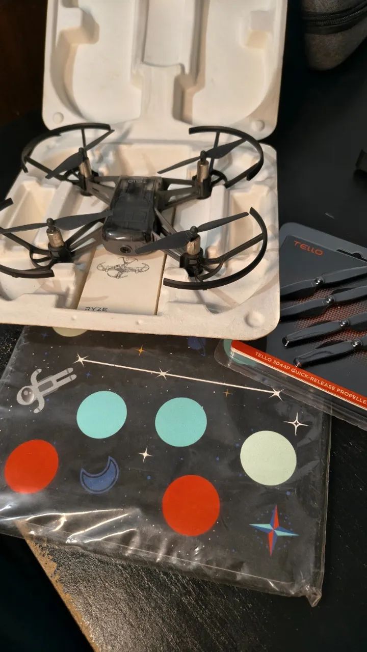 Drone DJI Tello EDU (Pads de pouso + pack Helices extras) - Zerado! - Foto 2