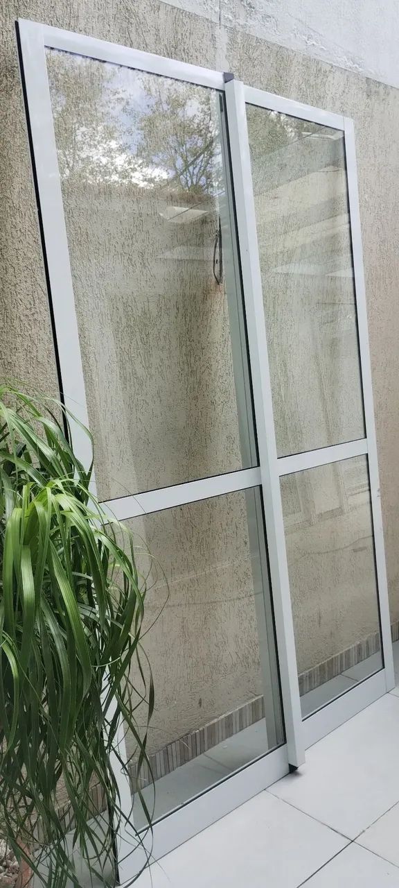 Porta Sacada de Alumínio Completa  - Foto 4
