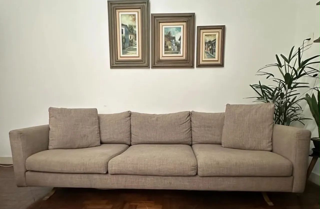 Sofá de linho com 2,50 metros 