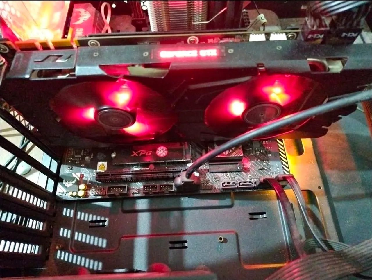 Gtx 1070 8b placa de video com LED - Foto 2