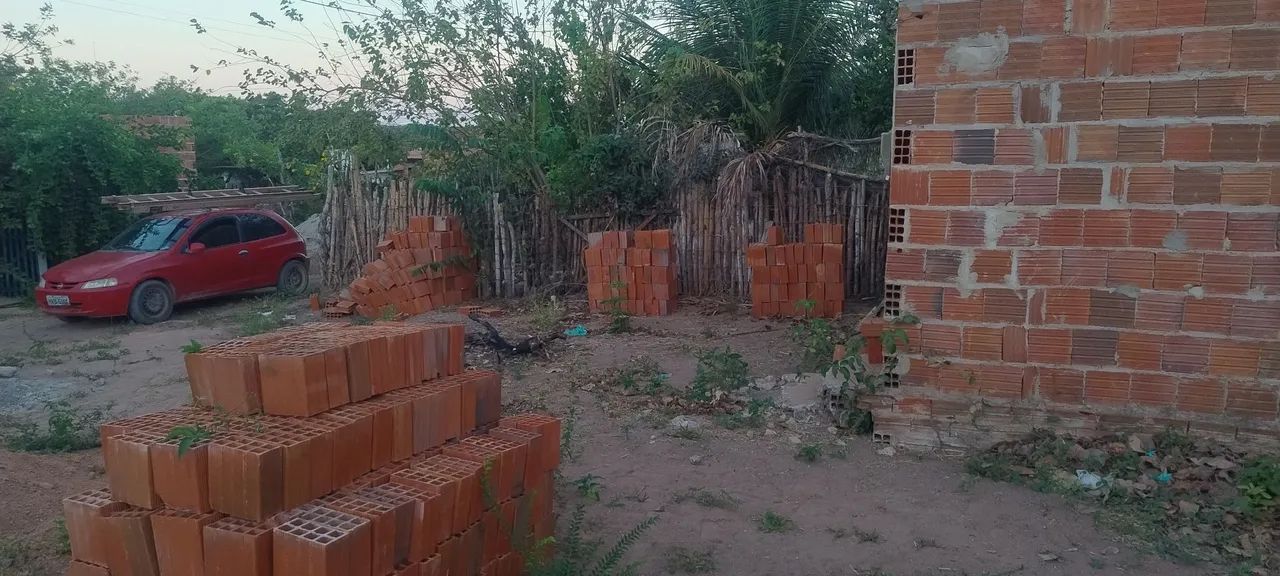 Vendo ou troco terreno com casa  - Foto 3