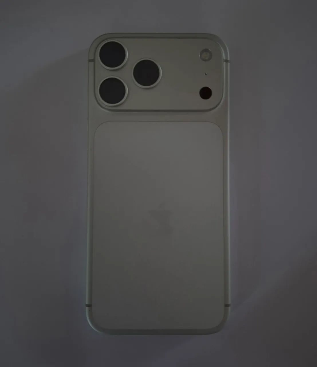 iPhone 17 Pro Max 256GB Branco Prateado