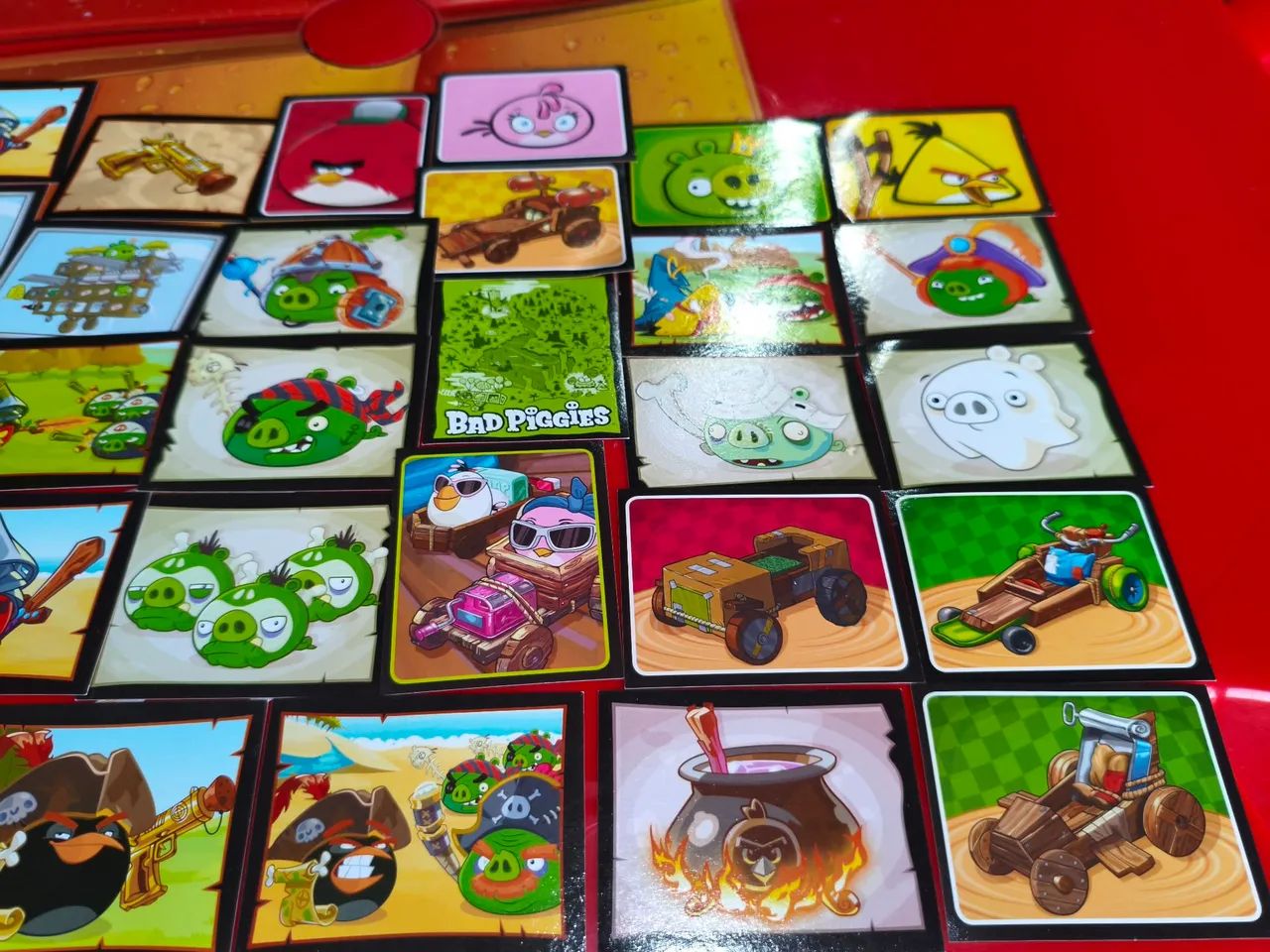 Figurinhas colecionáveis do Angry Birds - Foto 2