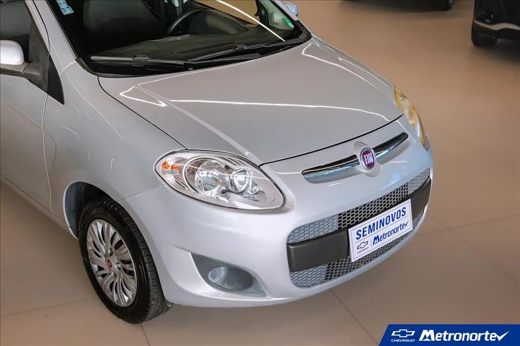 Fiat Palio Attractive 1.0 EVO Fire Flex 8V 5P 2017 - Foto 4