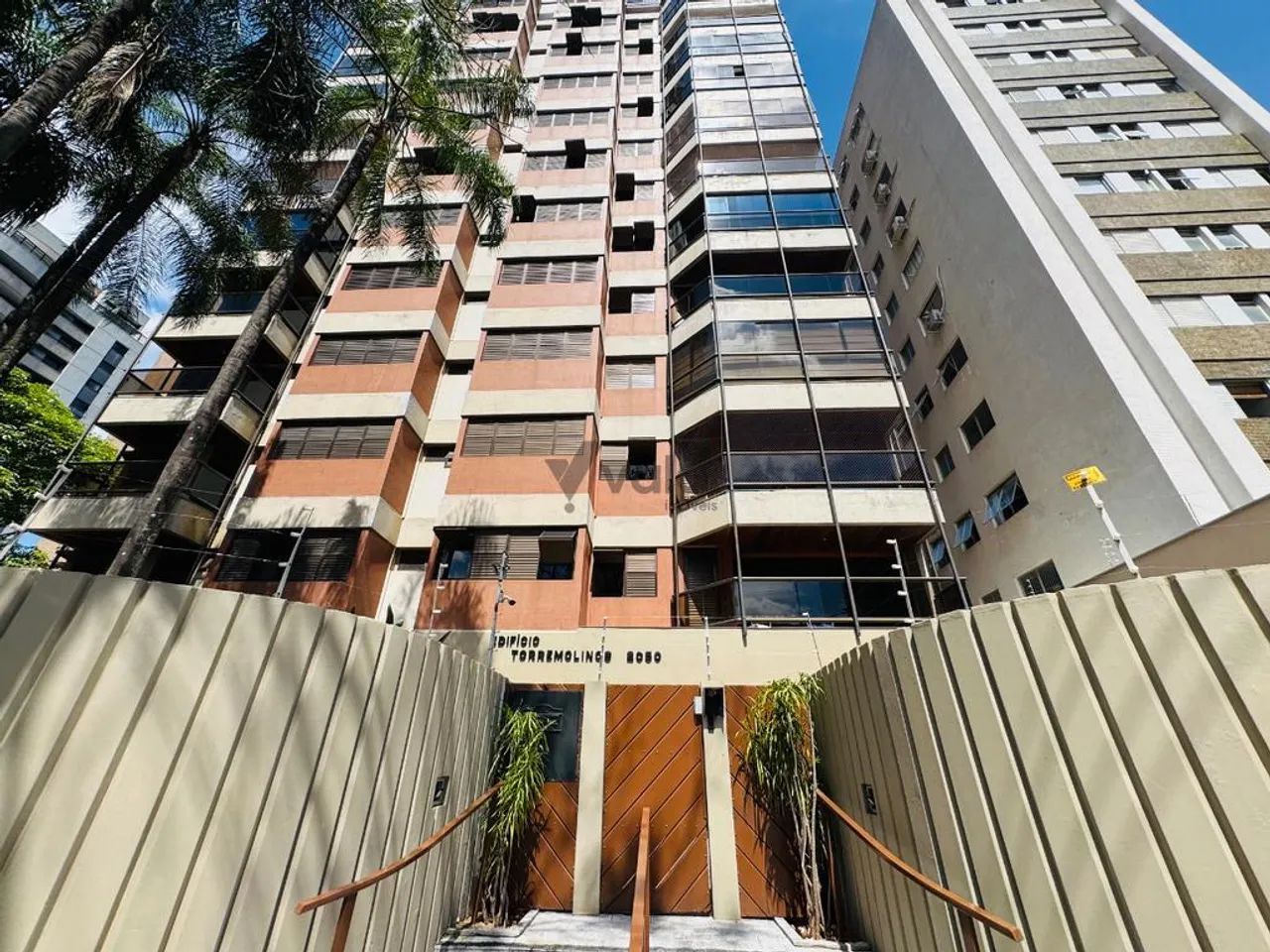 Apartamento à venda em Campinas, Cambuí, com 3 suítes, com 230 m², Edificio Torremolinos