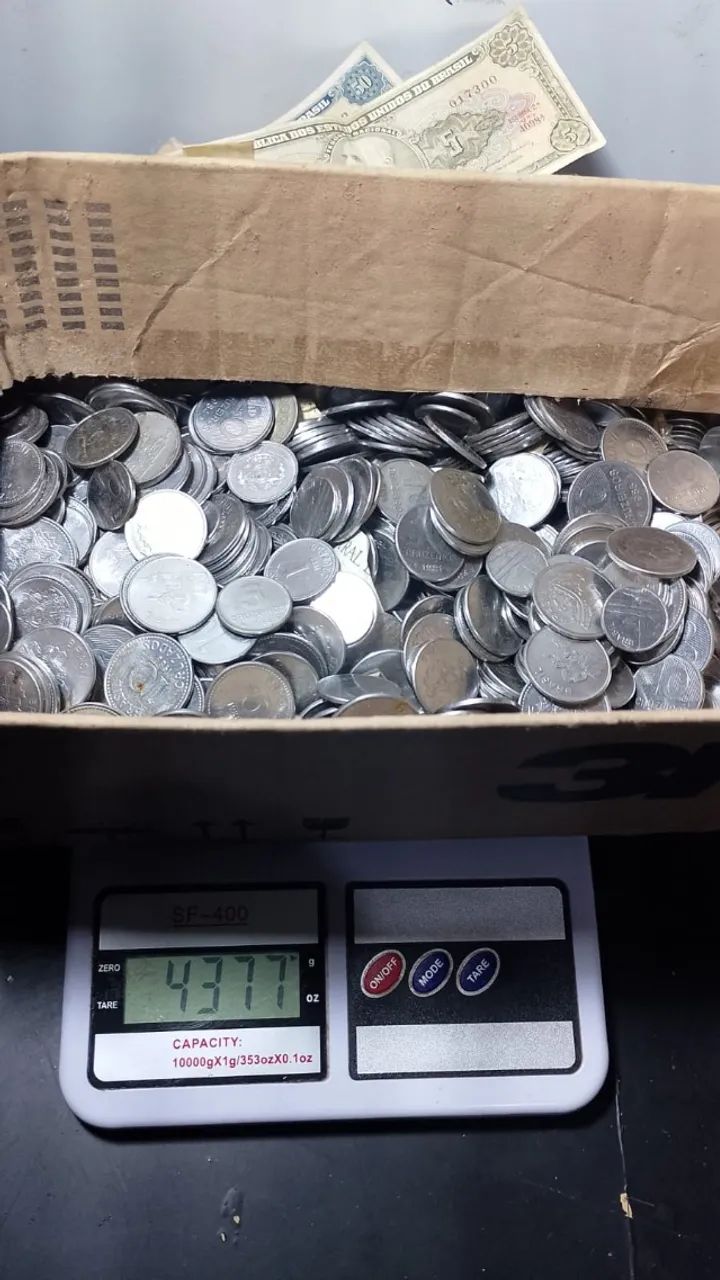 Cédulas antigas e +4kg de moedas - Foto 3