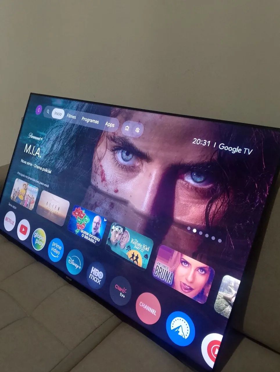Smart Tv 50 polegadas 4K 