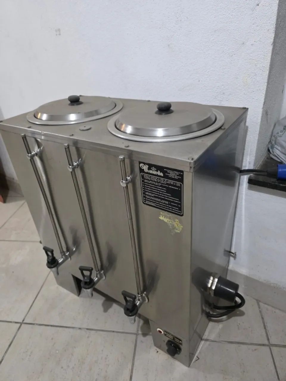 Cafeteira industrial usada