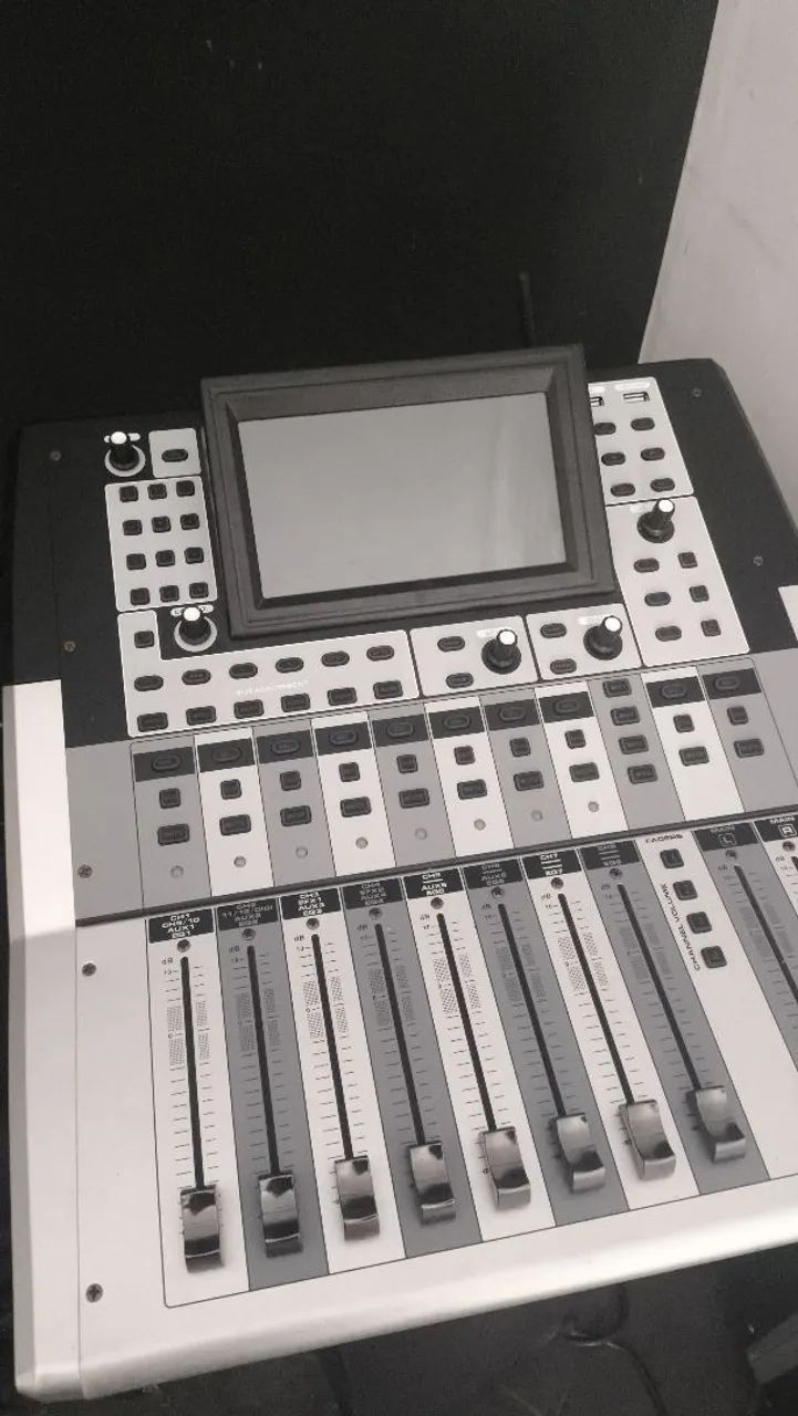 Mesa de som Duoonn Atrium 12