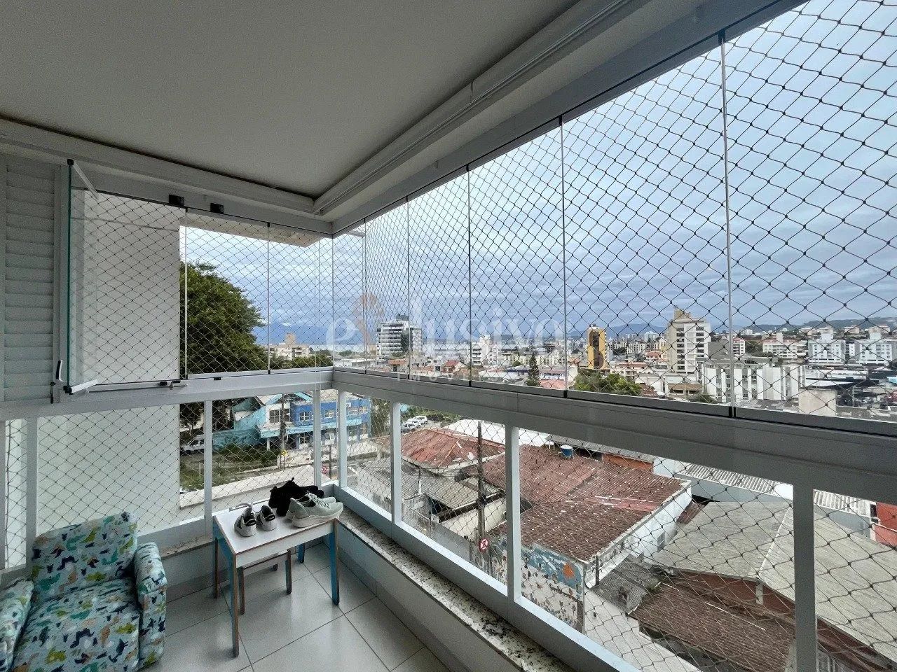 Apartamento 2 dormitórios em Condomínio Clube