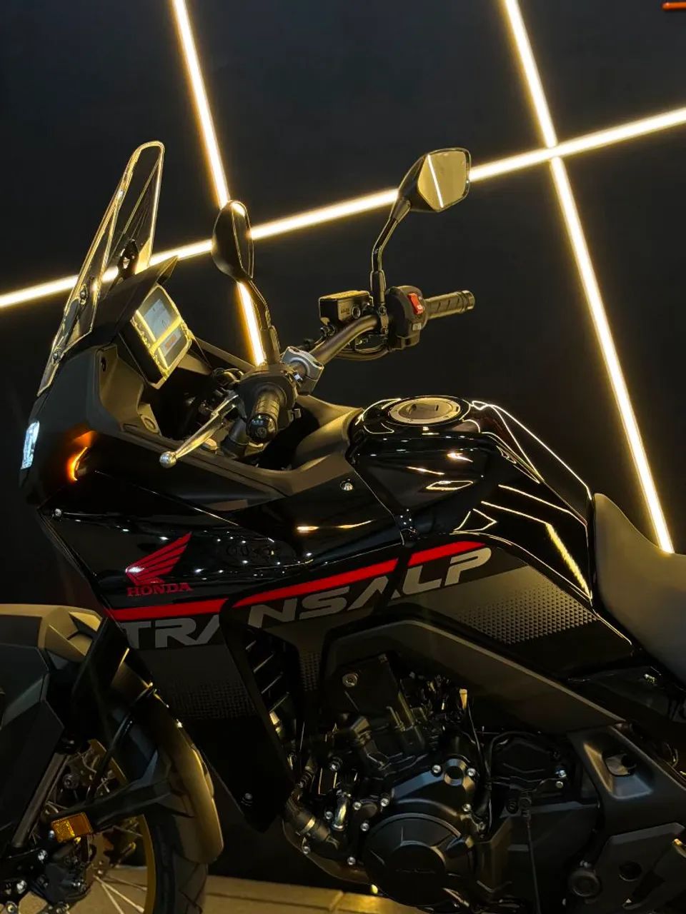 Honda Transalp 750 2026 0 km - Foto 5