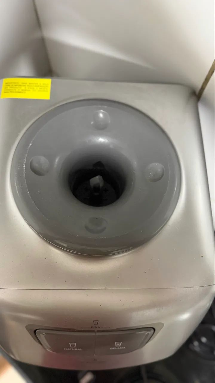 Gelagua Electrolux com defeito - Foto 2