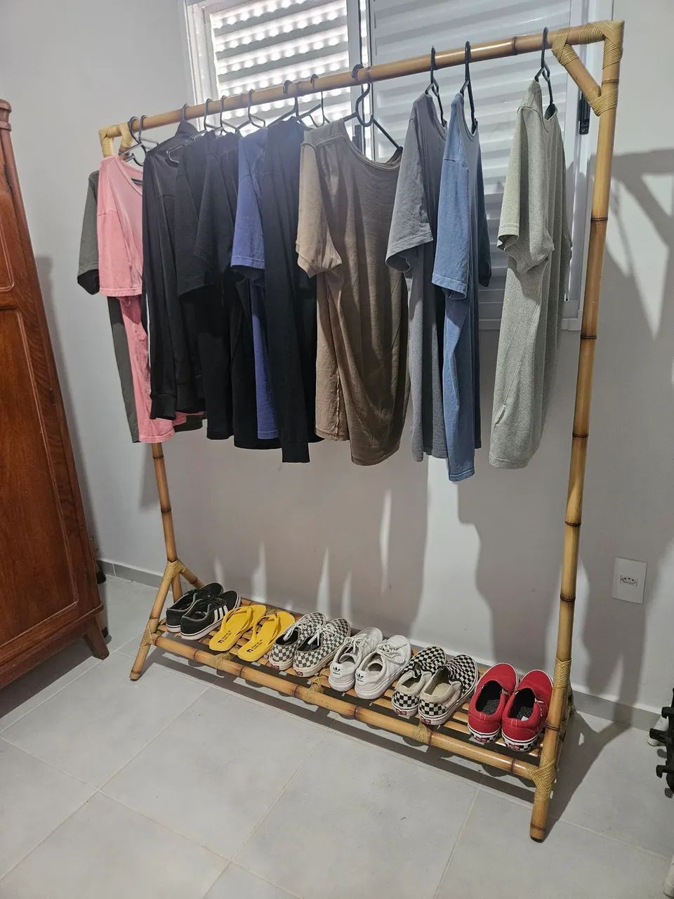 Arara de roupas  - Foto 4