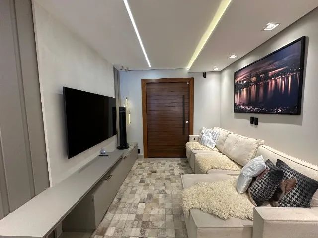 Casa térrea no bairro Cancelli com edícula e piscina - Foto 2