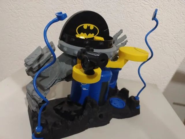 Kit Imaginext - Batcaverna Observatório do Batman + Tanque do Coringa - Foto 2