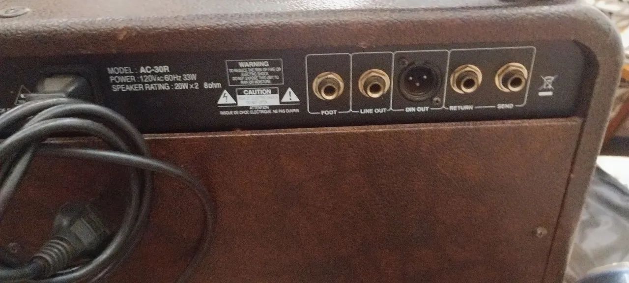 Vendo Guitarra e Cubo Condor - Foto 2