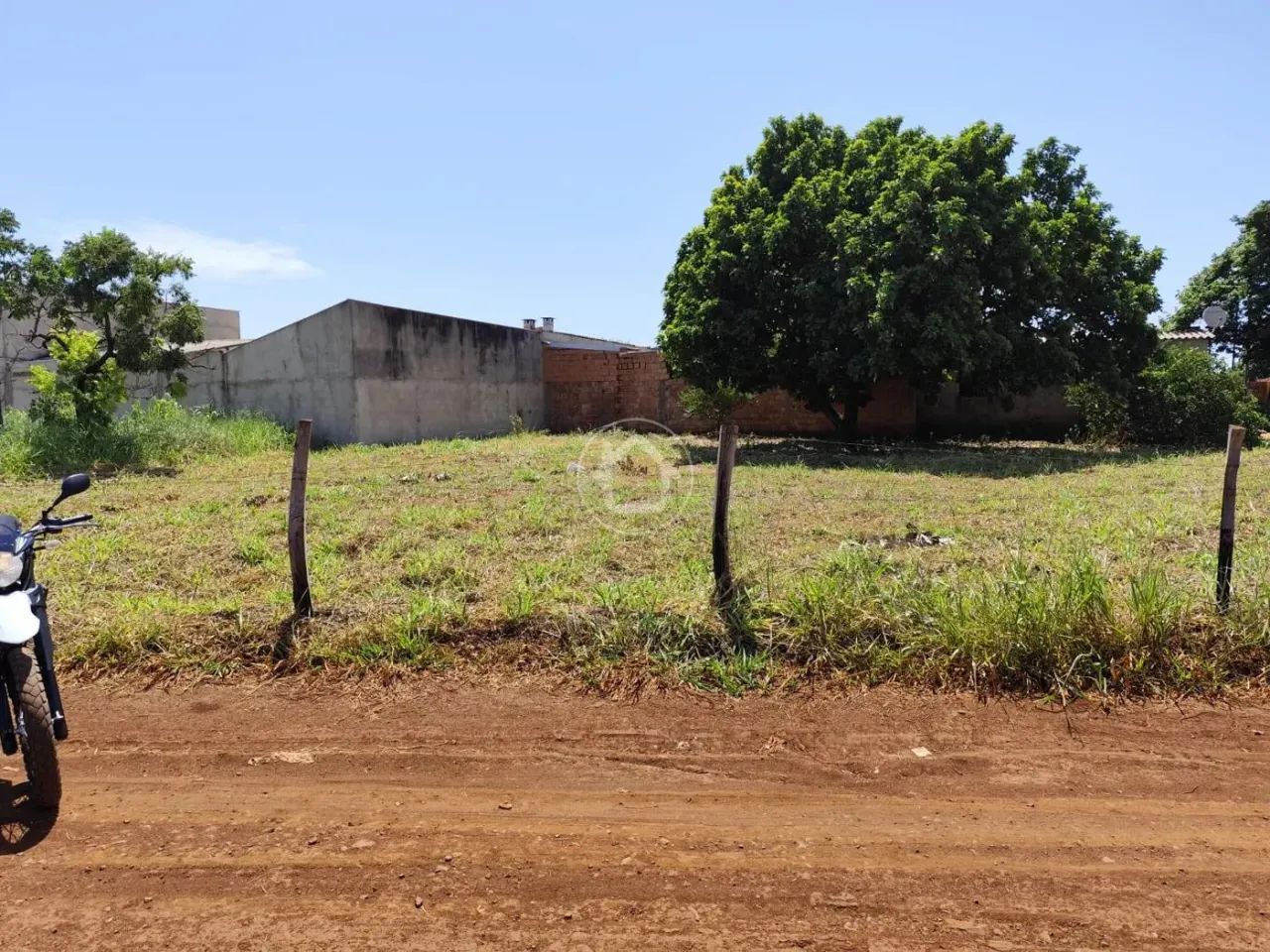 OTIMA OPORTUNIDADE - TERRENO - Foto 3