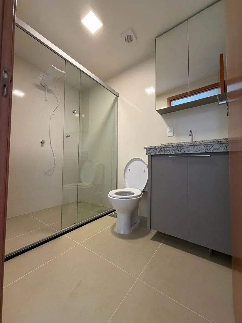 ALUGA-SE APARTAMENTO DE 1 QUARTO - CONDOMÍNIO SPLENDIDO - Foto 2