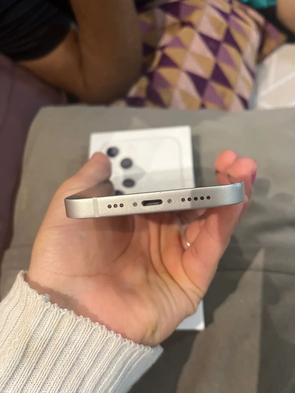 Vende-se Iphone 13 128gb em bom estado  - Foto 4