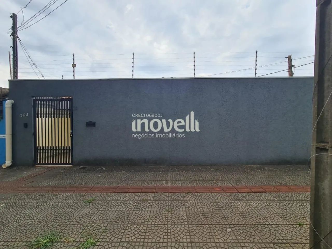 Casa à venda em Maringá, Zona 08, com 3 quartos, com 180.45 m² - Foto 2
