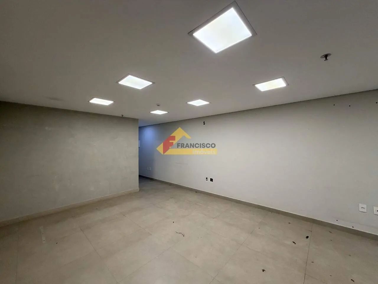 Sala para aluguel, 1 vaga, Centro - Divinópolis/MG - Foto 4