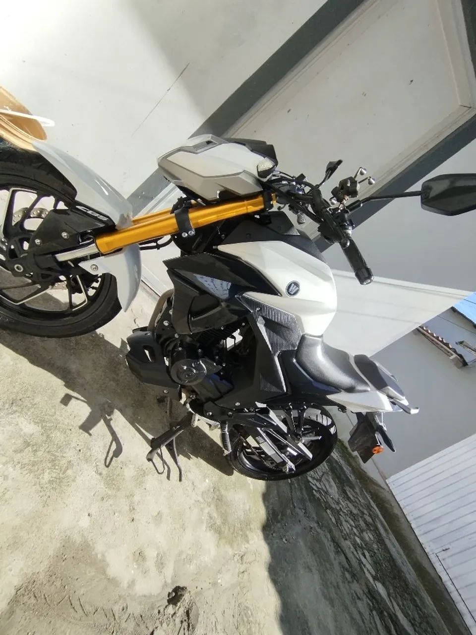 DR 160 BRANCA